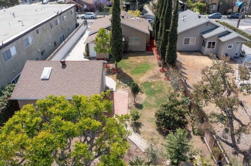610 Almond Ave, Long Beach CA  90802-1746 exterior
