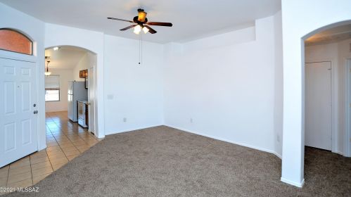 2022 Calle Gran Desierto, Tucson, AZ 85706-5063