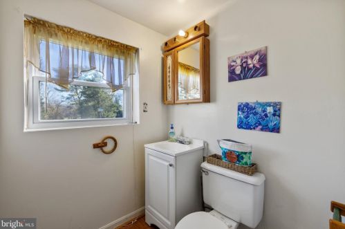 2102 Flowing Springs Rd, Charles Town WV  25414-5853 exterior