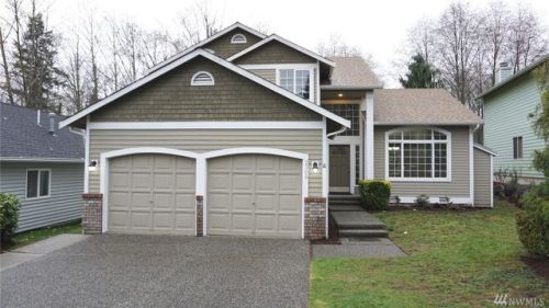 2305 211 St, Bothell WA  98021-6259 exterior
