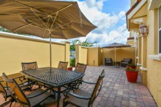 2568 Bella Vista Dr, Davenport, FL 33897-3676