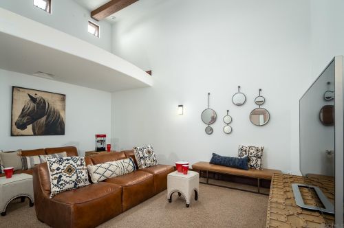 8069 Entrada De Luz, San Diego CA  92127-2560 exterior