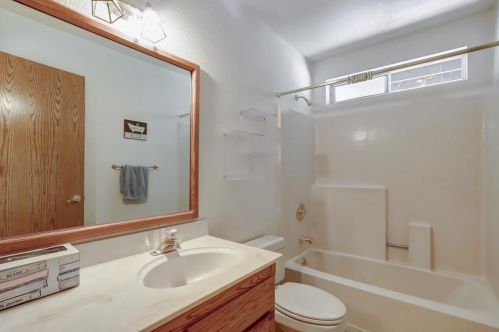 14955 Stinson Dr, Grass Valley CA  95949-6719 exterior