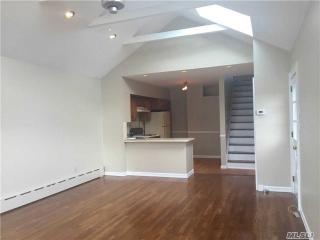 834 Ardmore Pl, North Bellmore NY  11710-4600 exterior