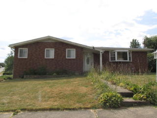 80 Emerson St, Oliphant Furnace, PA 15401-4868
