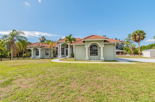 19482 Green Grove Ct, Town Of Loxahatchee Groves, FL 33470-2466