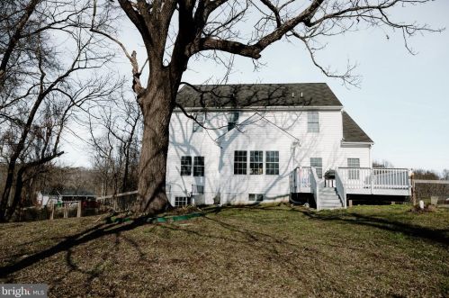 4 Battery Ridge Dr, Fredericksburg VA  22405-3568 exterior