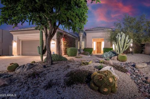 6738 Amber Sun Dr, Scottsdale AZ 85266-7032 exterior
