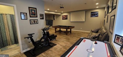 3566 Muirwood Dr, Newtown Square PA  19073 exterior