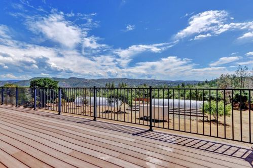 18342 Piper Ln, Lake Wildwood CA  95946-9020 exterior