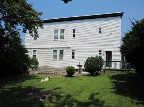 61 Berwick St, Methuen, MA 01844-5811