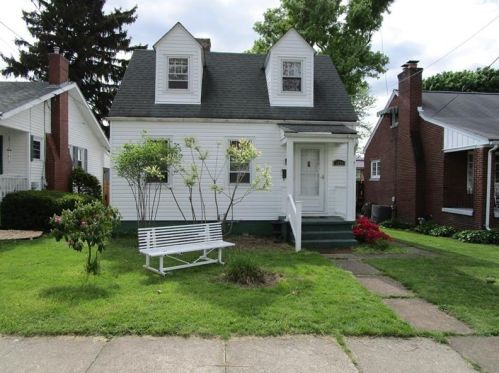 1224 Chestnut St, South Connellsville, PA 15425-4707