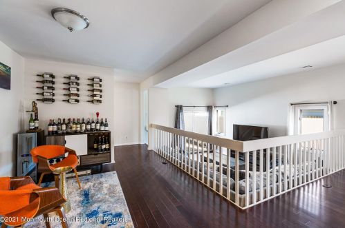 44 Marion St, Tinton Falls, NJ 07701-2405