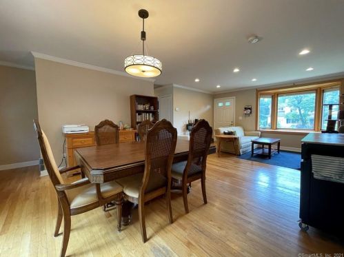 55 Mist Hill Dr, Brookfield Center, CT 06804-1623