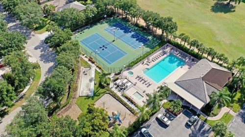 1621 Morning Sun Ln, Naples FL  34119-3316 exterior