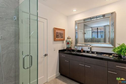 5 Reed Ct, Rancho Mirage CA  92270-3712 exterior