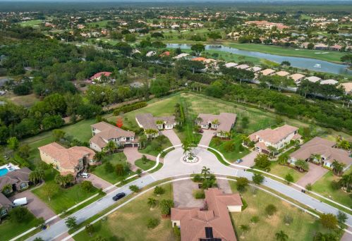 7930 Arbor Crest Way, West Palm Beach, FL 33412-2469