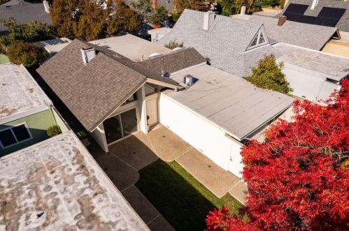 1477 Yukon Dr, Sunnyvale CA  94087-4451 exterior