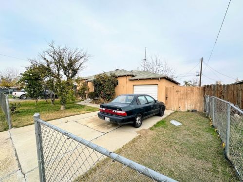424 El Toro Dr, Bakersfield, CA 93304-3605