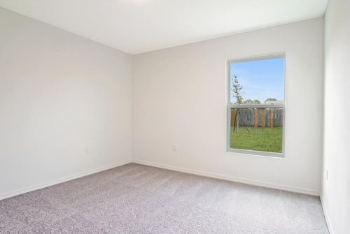 2910 24 St, Lehigh Acres FL 33976-3831 exterior