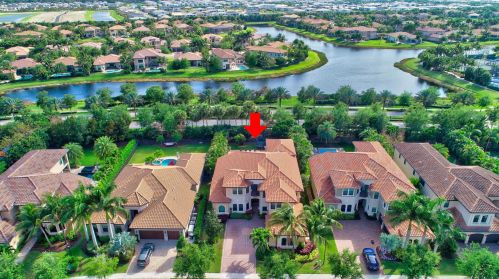 8285 Hawks Gully Ave, Delray Beach FL  33446-9674 exterior