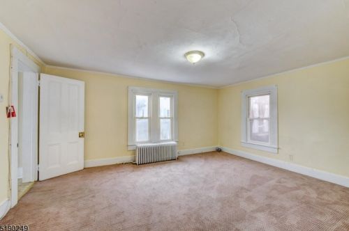 4 Jefferson St, Fredon NJ  07860-2028 exterior