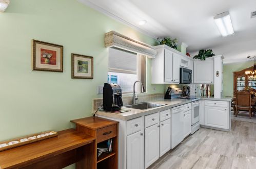 3005 Bimini Bay, Boynton Beach FL  33436-2207 exterior