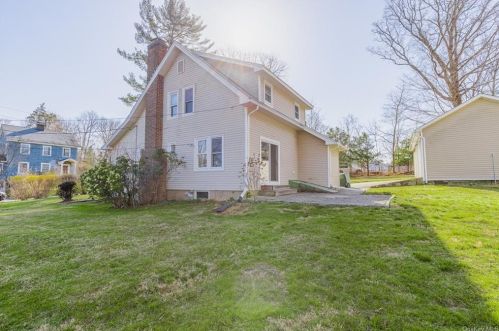 25 North St, Bedford Hills, NY 10507-2338