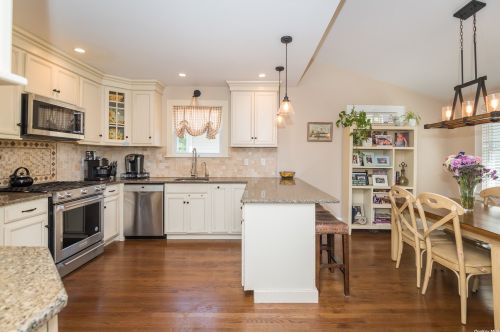 114 Singworth St, Muttontown, NY 11771-3728