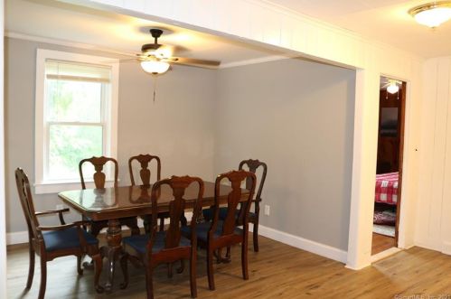 423 Harland Rd, Norwich CT  06360-1954 exterior