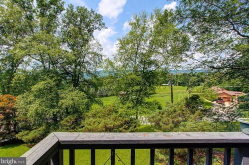 3458 Smith Hill Rd, Slatington, PA 18080-3422