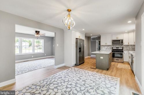 25 Coleman Rd, Berlin Boro NJ  08009-1548 exterior