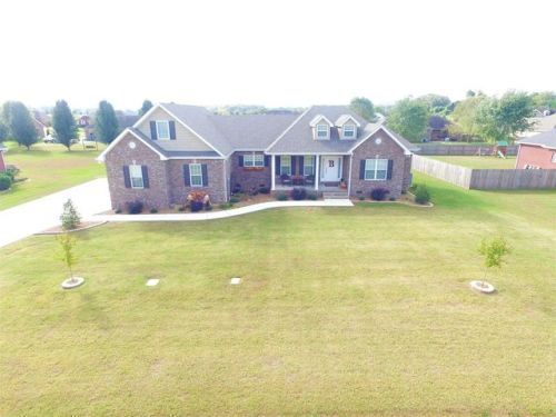 400 Favre Cir, Winchester, TN 37398-5371