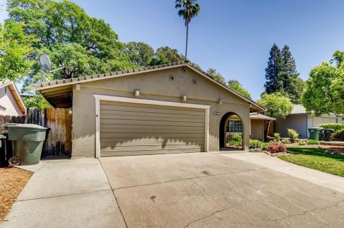 6382 Cerromar Cir, Citrus Heights, CA 95662-3846