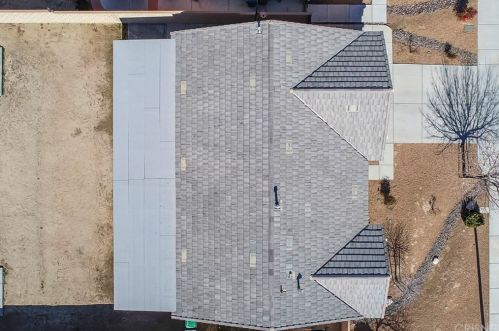 43123 Fleetwood Dr, Lancaster CA 93535-5213 exterior