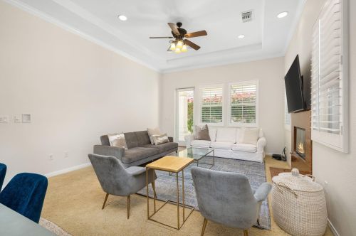 57389 Via Vis, La Quinta CA  92253-5033 exterior