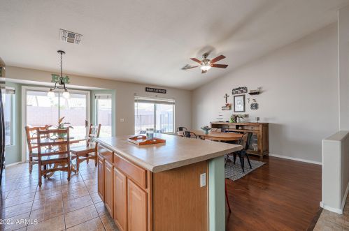 11165 Ashley Chantil Dr, Sun City AZ  85378-6905 exterior