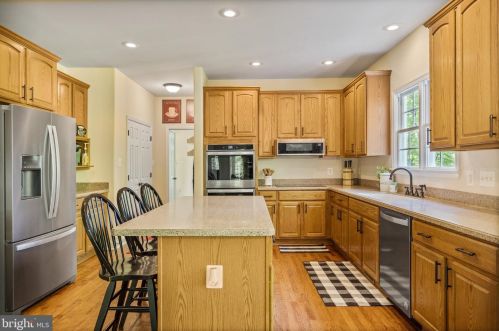 20 Hartlake Dr, Fredericksburg VA  22406-4635 exterior