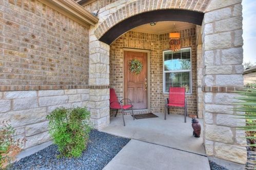 411 Kickapoo Creek Ln, Georgetown TX  78633 exterior