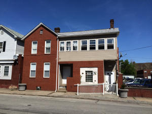 59 Gallatin Ave, Oliphant Furnace, PA 15401-3583