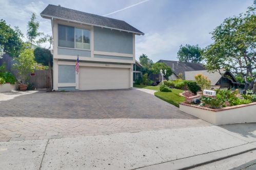 9563 Paseo Montril, San Diego, CA 92129-3906