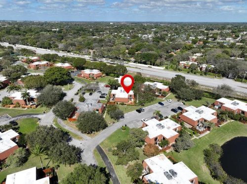 3315 Spanish Wells Dr, Delray Beach FL  33445-5405 exterior
