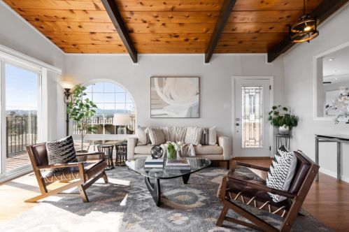 2440 Lincoln Ave, Belmont CA  94002-1424 exterior