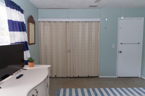 1656 28th Ave, Vero Beach FL  32960-3136 exterior