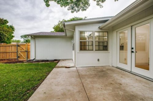 1902 Linda Ln, Richardson TX  75081-2615 exterior