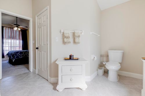 909 Fulton Way, Sebastian FL  32958-5123 exterior