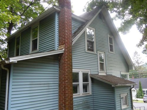 108 Litchfield St, Litchfield, CT 06787-1425