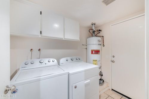 2228 Oak Haven Ave, Simi Valley CA  93063-5020 exterior