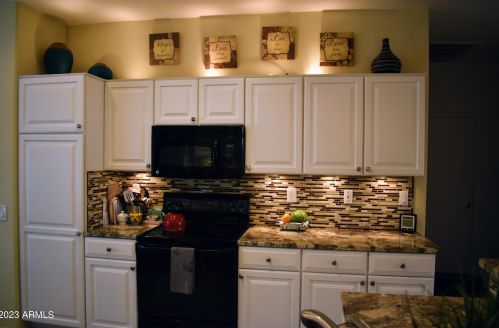 15780 Alpine Ridge Dr, Sun City AZ  85374-2193 exterior