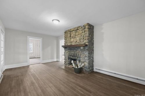 430 Rye Hill Rd, Monroe NY  10950-4509 exterior